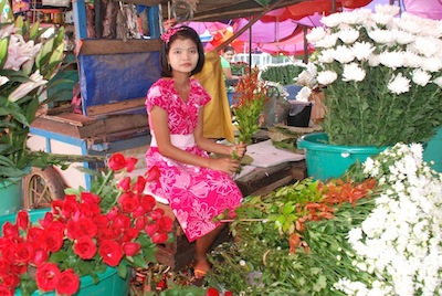 photo de vendeuse de fleurs